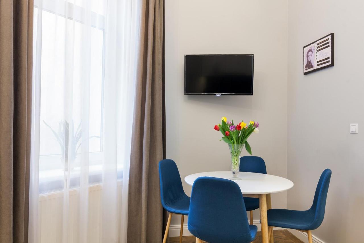 Chopin Apartment In The Center Of Lviv Eksteriør bilde