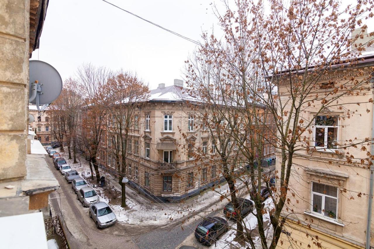 Chopin Apartment In The Center Of Lviv Eksteriør bilde
